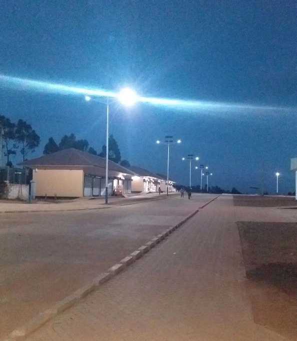 崇明区非洲科特迪瓦太阳能路灯工程